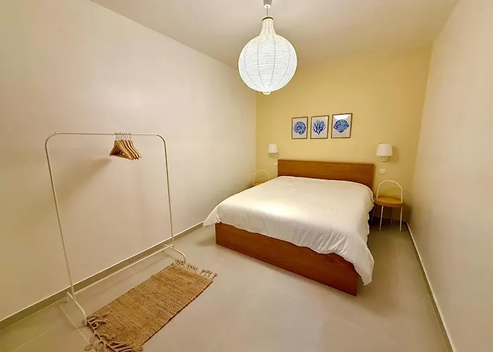 3 Bedroom In Portimao, Algarve By Salam * Portimão
